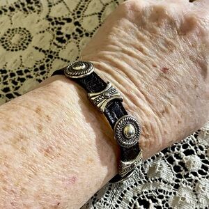 💥Enmon Leather Bracelet💥